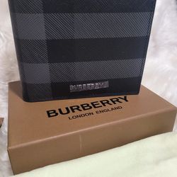 Burberry Men New Wallet 