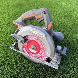 Rigid Cordless Circular Saw 