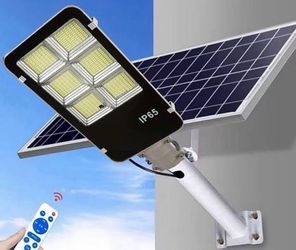 IP65 Solar Powered LED Street Light with Remote