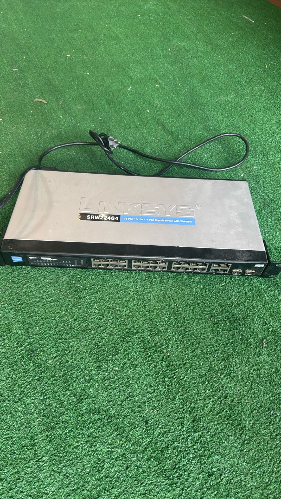 Linksys 24 port switch