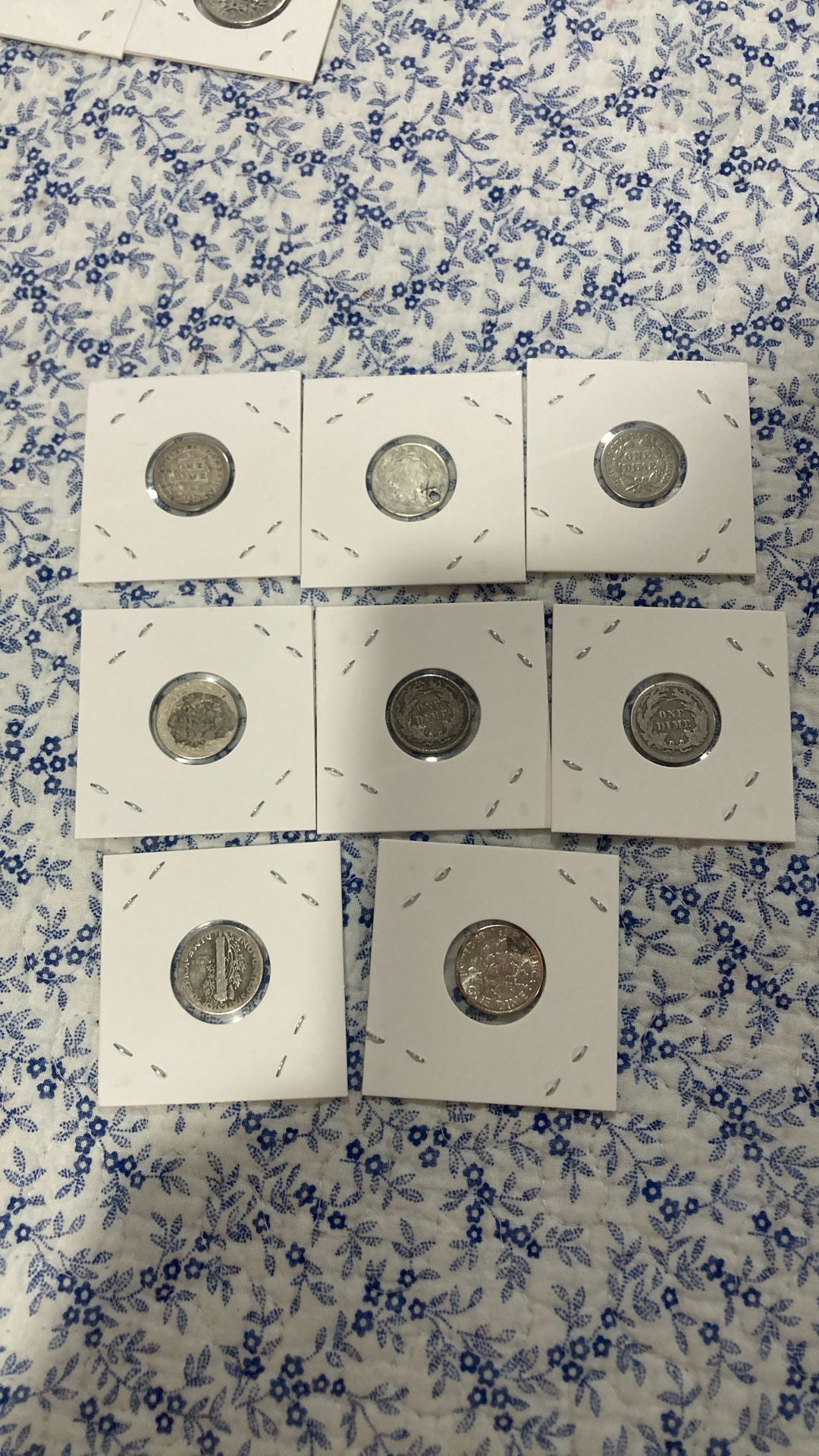 Eight US dimes