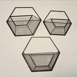 3 Hexagonal Wire Baskets