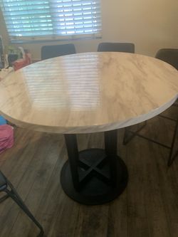 4 Chair Dining Table