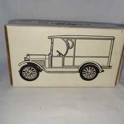 1923 CHEVROLET 1/2 TON TRUCK BANK NEW