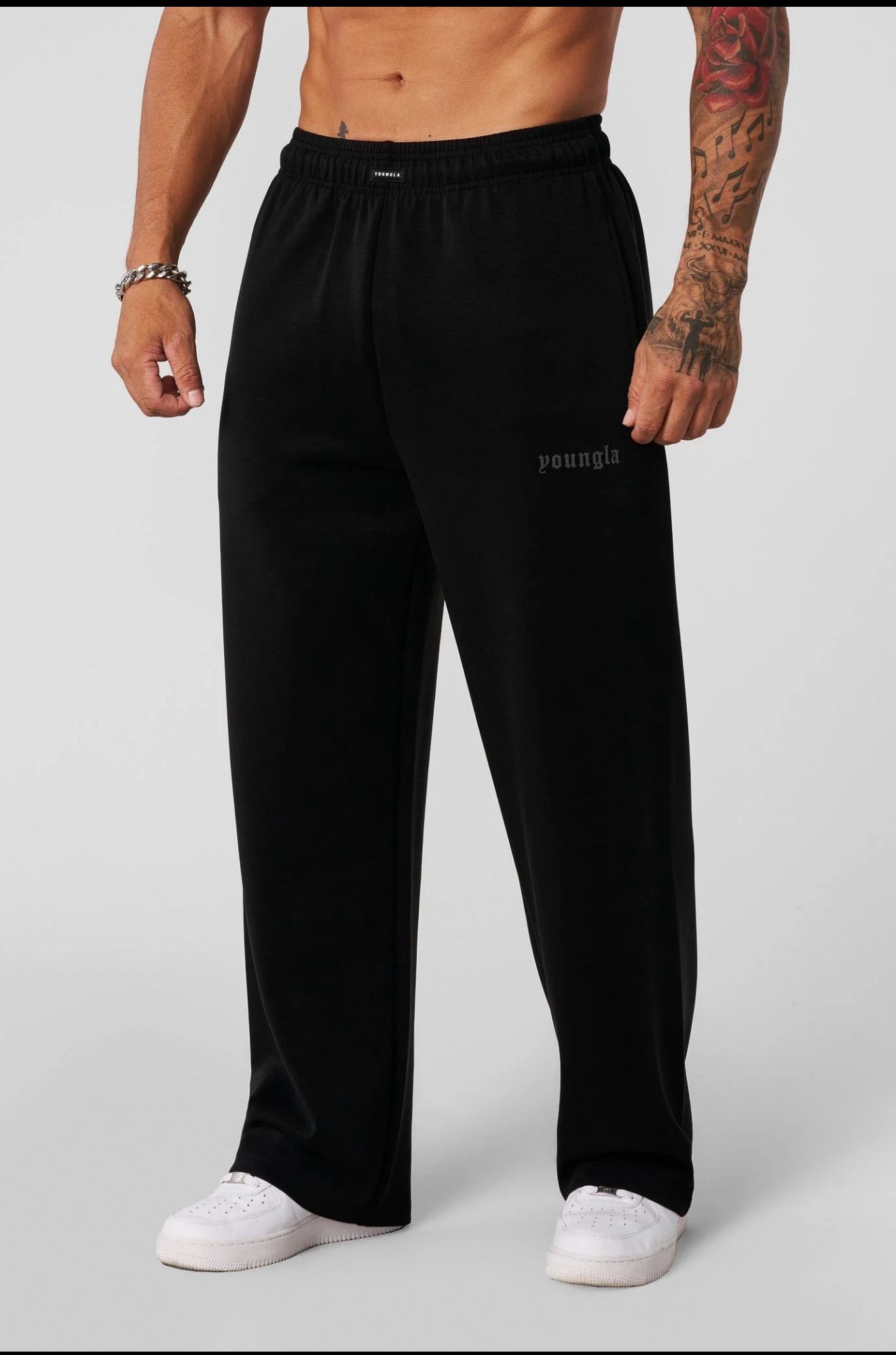 2141 - SOFT AF NO CUFF SWEATS (New) 