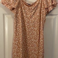 Women’s Pink & White Dress (stretchy) Size L