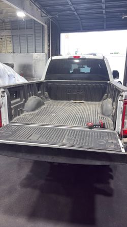 Dura liner plastic bed liner