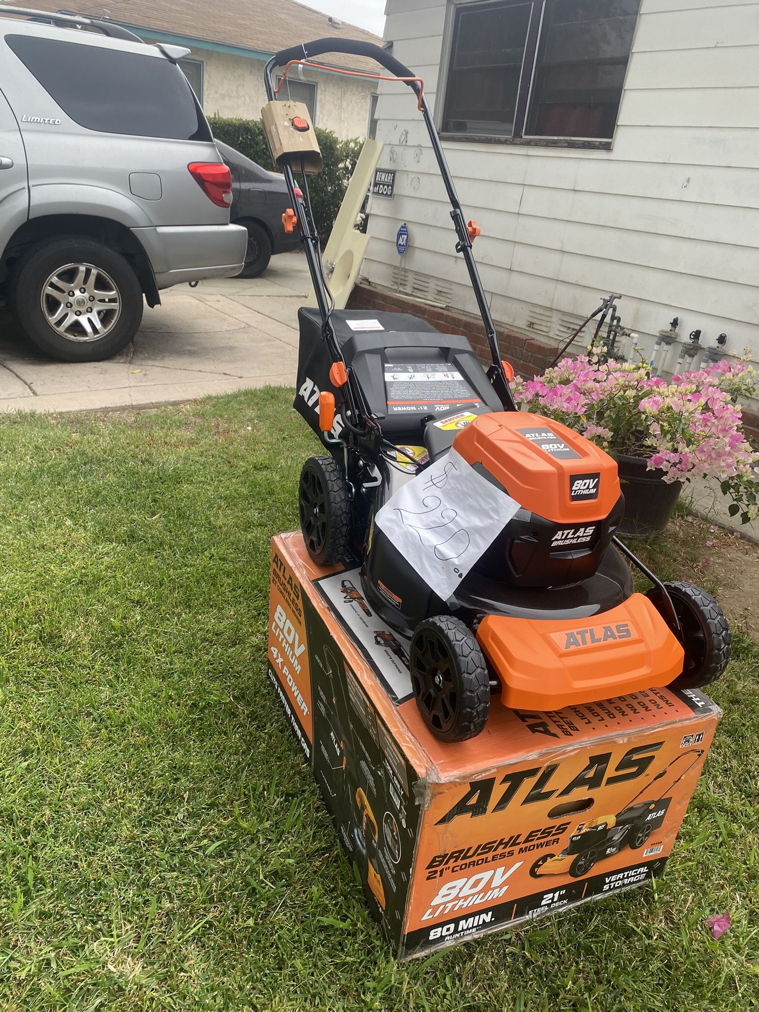 Atlas Brushless Cordless Mower