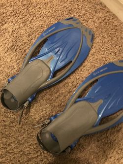 Size between 9-10