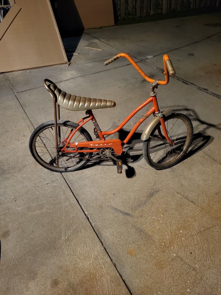 Old Bike Fifty dollars or best offer