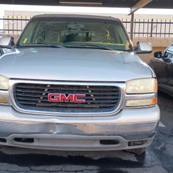 2004 GMC Yukon XL