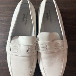 Executive Walker By Propet Men's Shoes Size 12 White Dress Loafers slip ons