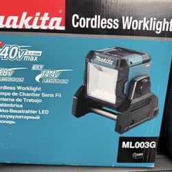 Makita 40V max XGT , 18v & 14.4 LXT Cordless L.E.D. Work Light, Light Only New