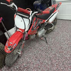 2007 Honda 70 Dirt Bike 