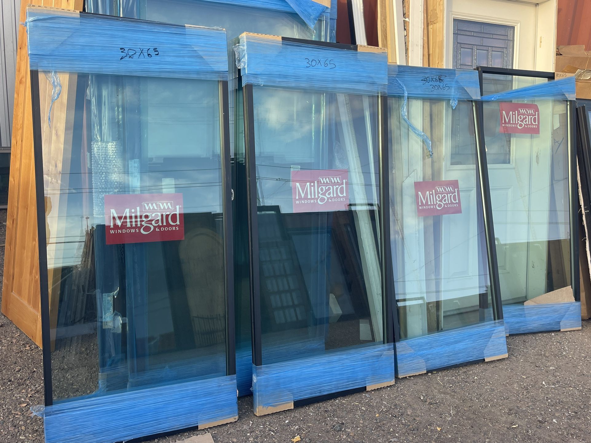 Multi Sliding Doors 12’x80” $4990 OXXO