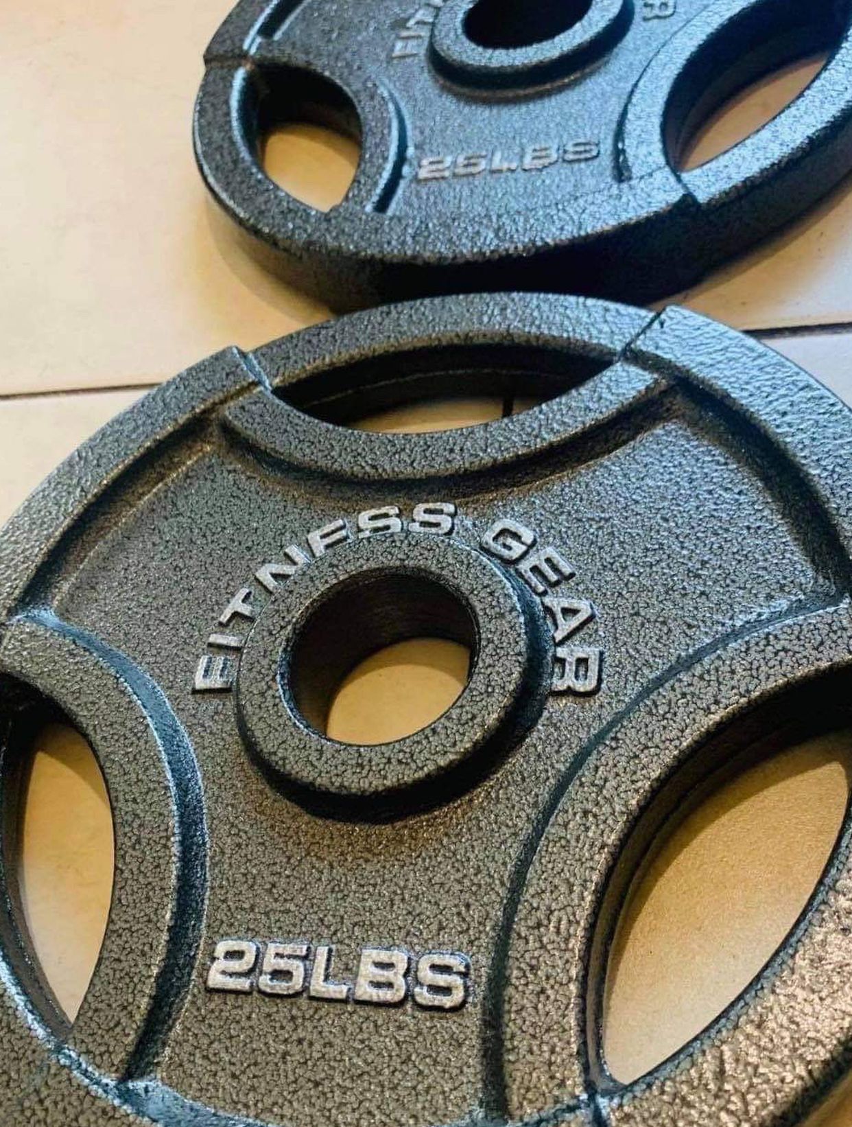 Brand New 🎁 25 LBS Pairs Weight Plates 💪🏋🏻‍♀️