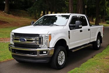 2017 Ford F350 Super Duty Crew Cab