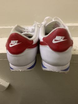 Nike Sneaker