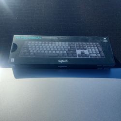 MX Mechanical Wireless Illuminated Performancr Keyboard