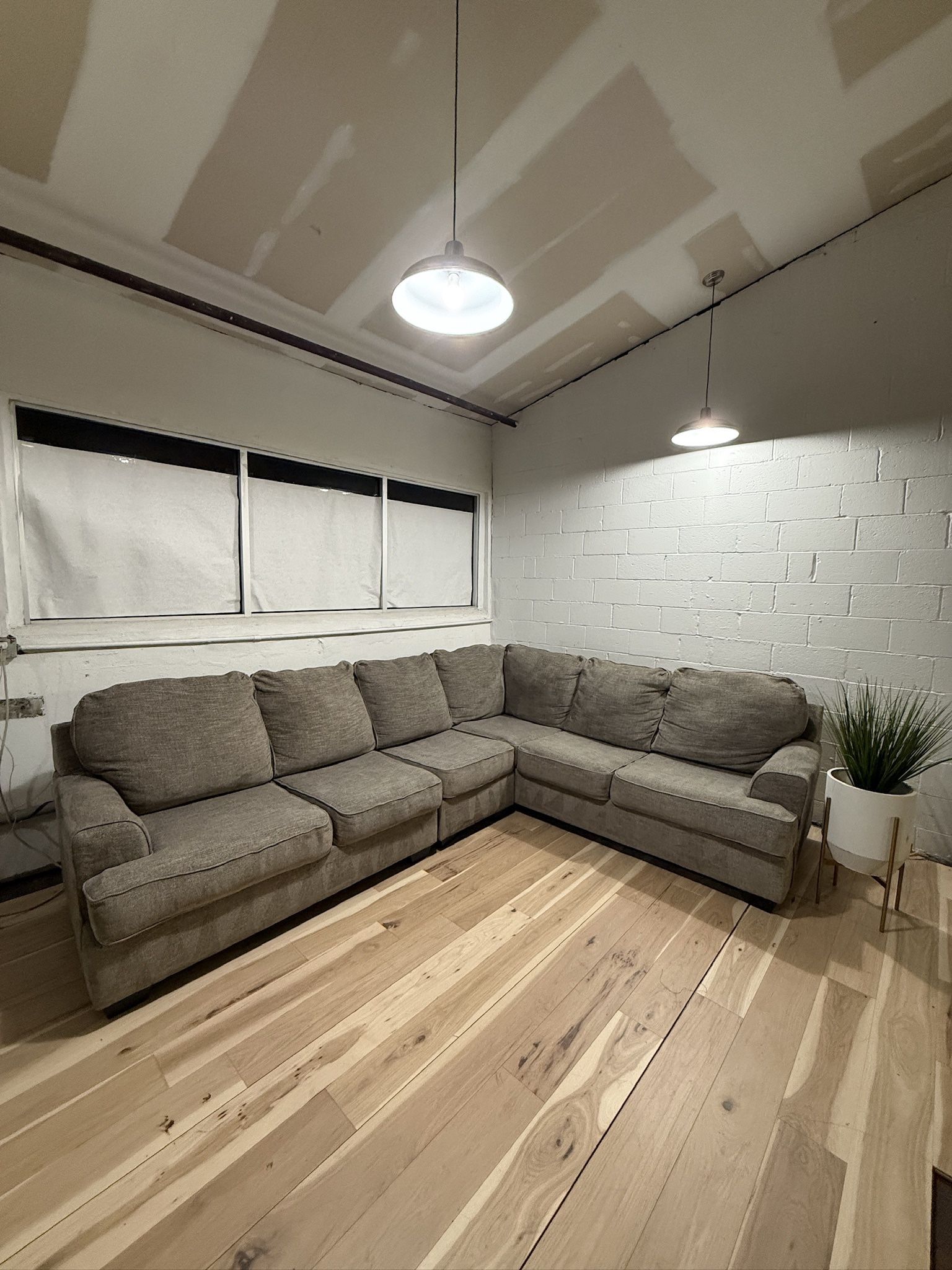 Gray Sectional Sofa 3-Piece