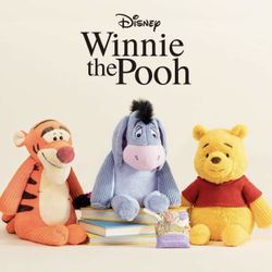 WINNIE  The Pooh And Friends SCENTSY  Plush 