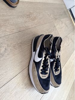 Nike NSW Waffle Runner Black Tan White Size 10.5 Men’s