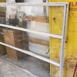 The first wall of your new greenhouse !