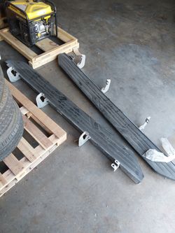 2023 Tahoe Z71 running boards