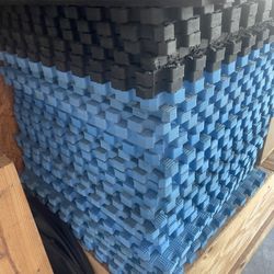 Foam Mats   Thick!!! 