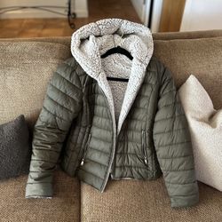 Women’s Lined Winter Jacket 