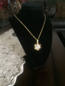 18k gold plated necklace with pendant