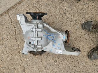 Chevrolet Chevy Tahoe Suburban gmc Yukon  rear differential  chassis