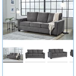 Ashley’s Furniture Couch With Pullout Mattress