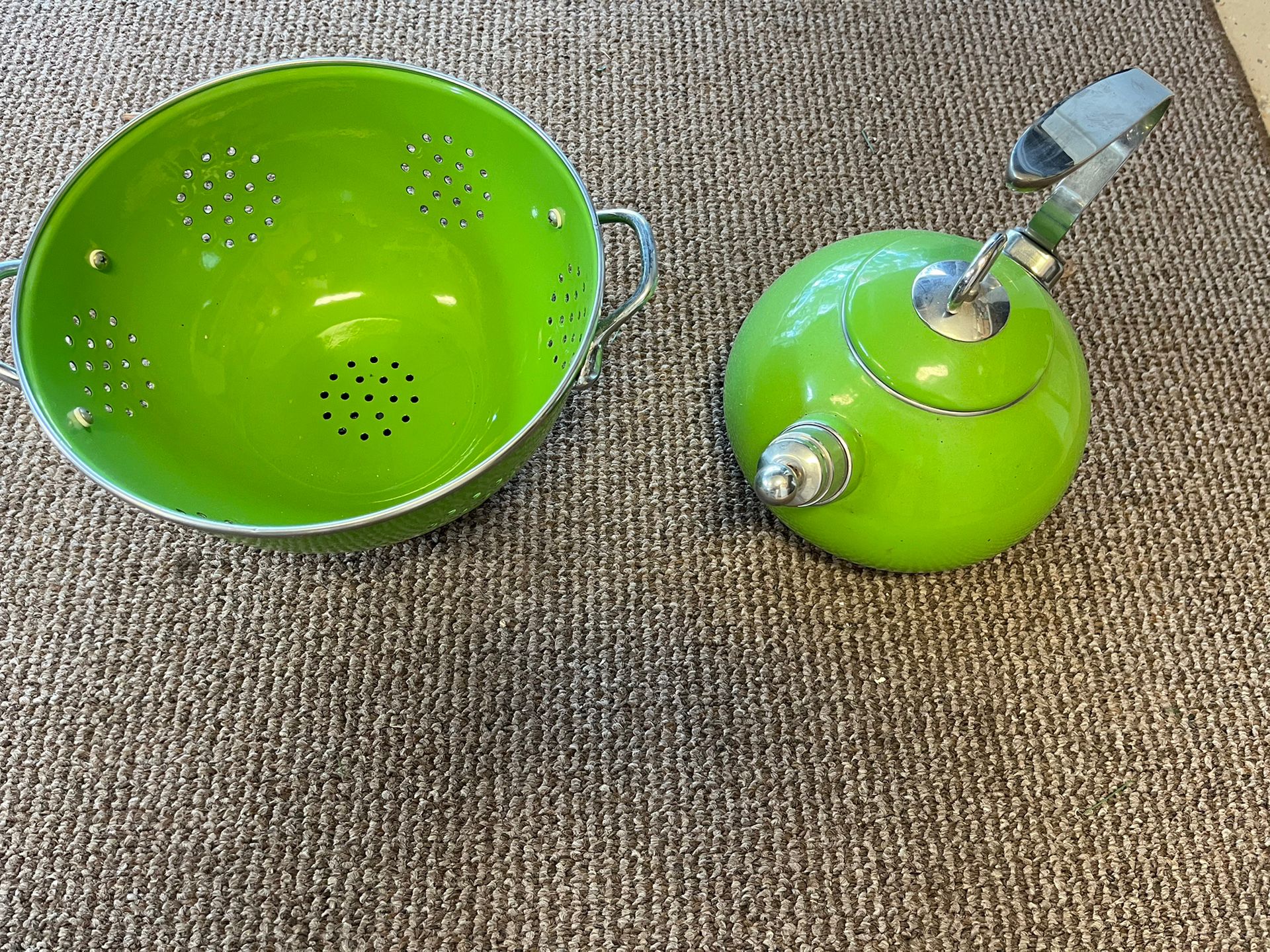 Tea Kettle And Colander Set