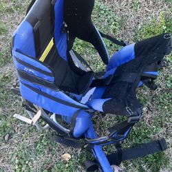Hiking child carrier