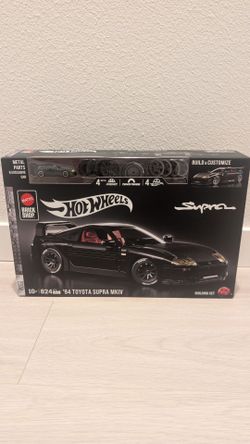 Hot Wheels Mattel Brick Shop '94 Toyota Supra MKIV Building Set