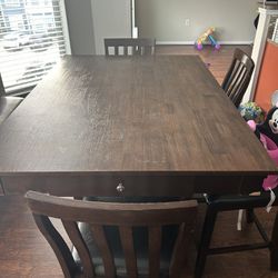 Table With 4 Chairs And Bench