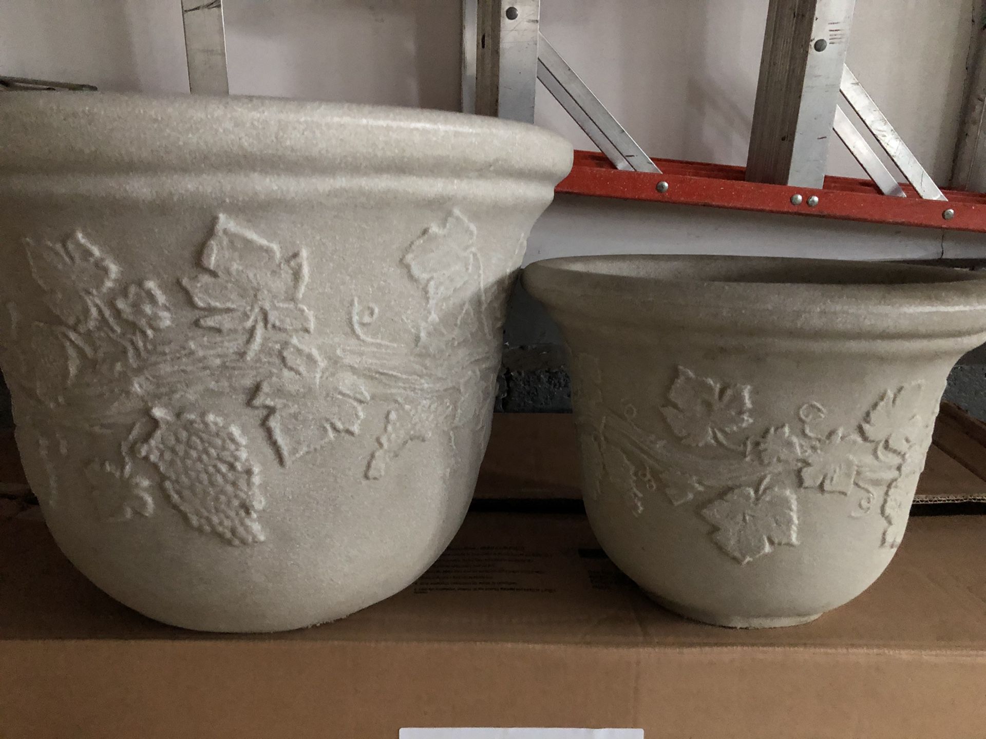 Outdoor flower pot -large and small