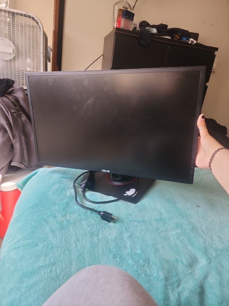 GAMING MONITOR - ASUS NVIDIA G-SYNC