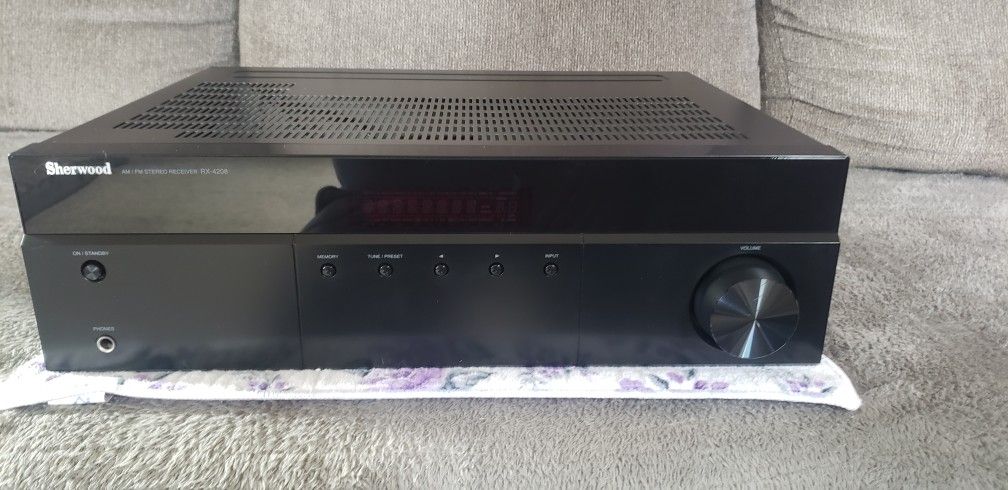 Sherwood Stereo Receiver