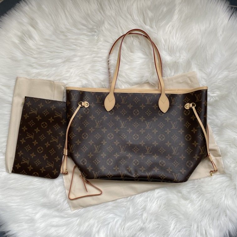 Louis Vuitton Neverfull MM monogram Tote Bag