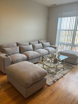 Grey 6-Person Sectional Sofa + 2 Ottomans | Wayfair | Great Condition