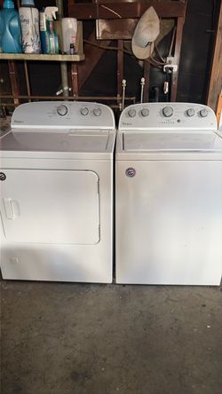 Whirlpool Washer and Dryer Set