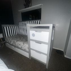 Crib, Toddler Bed With Mattress 