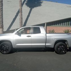2016 Toyota Tundra 