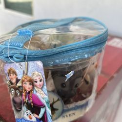 Frozen Dolls