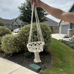 Hanging Plant Holder 