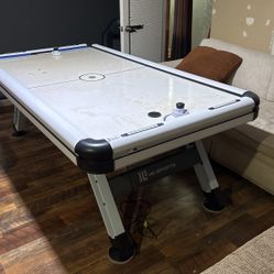 Air Hockey 