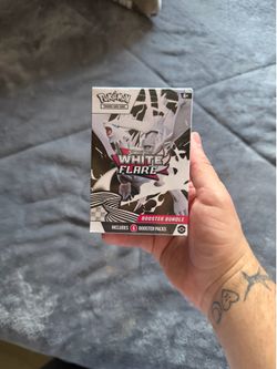 Pokemon White flare bundle