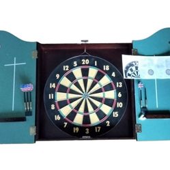 Dart Board Cabinet, Dart Board Game